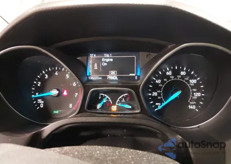 2018 Ford Focus Se из США, поврежденный, VIN 1FADP3K29JL218425